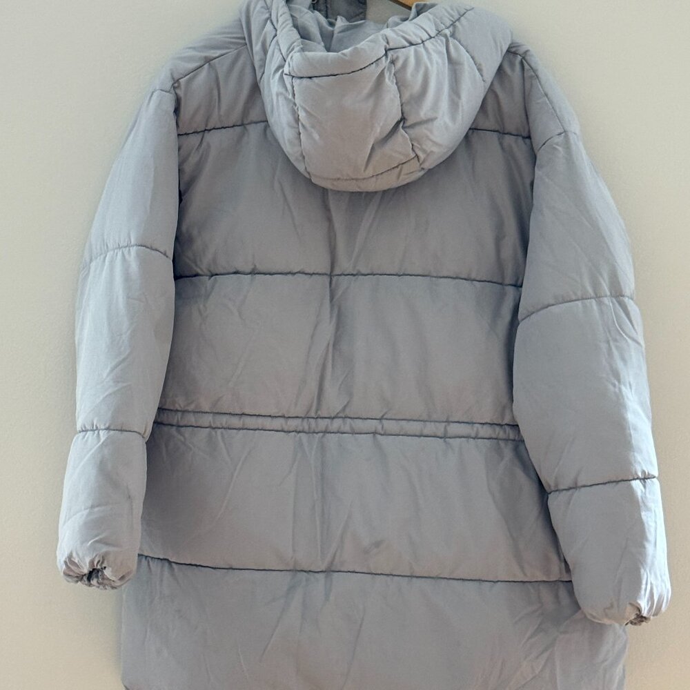 H&M Drawstring Puffer Jacket - Picture 2 of 3